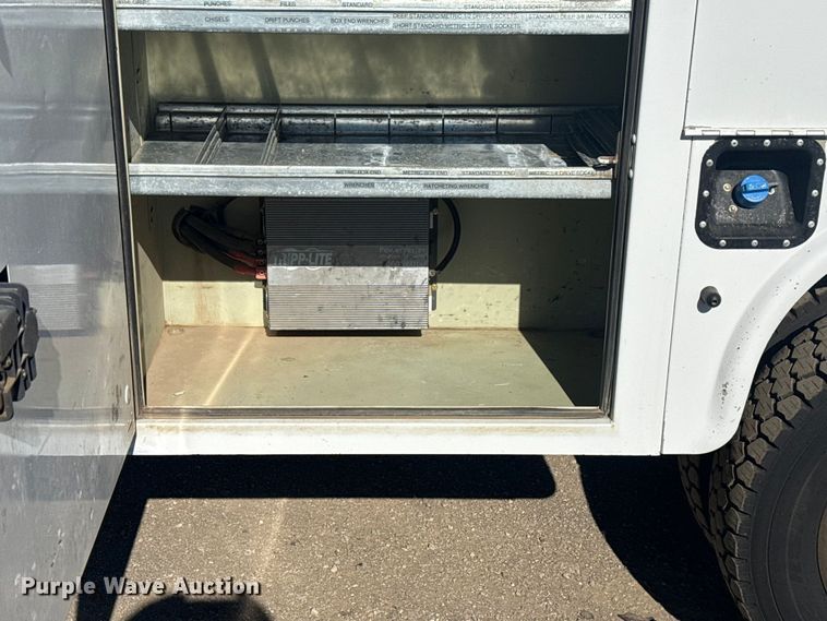 image for item EG1971 2012 Ford F450 Super Duty Crew Cab utility / service truck