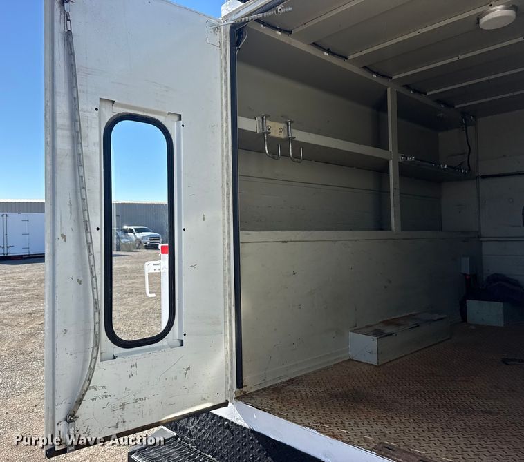 image for item EG1971 2012 Ford F450 Super Duty Crew Cab utility / service truck