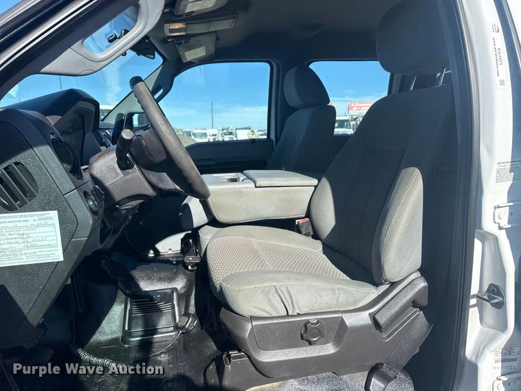 image for item EG1971 2012 Ford F450 Super Duty Crew Cab utility / service truck