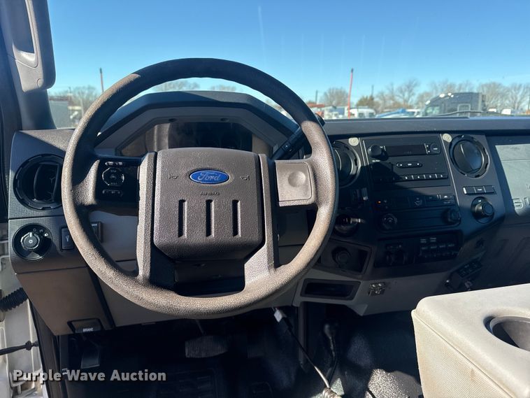 image for item EG1971 2012 Ford F450 Super Duty Crew Cab utility / service truck