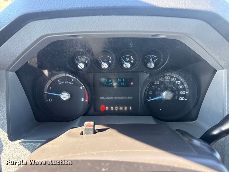 image for item EG1971 2012 Ford F450 Super Duty Crew Cab utility / service truck