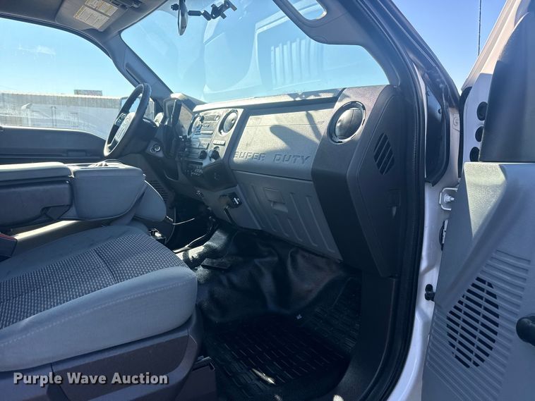 image for item EG1971 2012 Ford F450 Super Duty Crew Cab utility / service truck