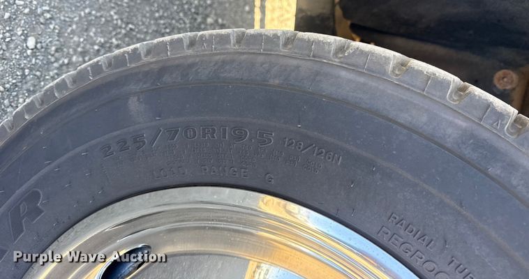 image for item EG1971 2012 Ford F450 Super Duty Crew Cab utility / service truck