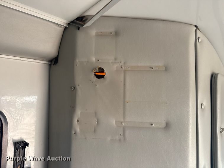 image for item EG1973 2007 Ford E450 Super Duty shuttle bus