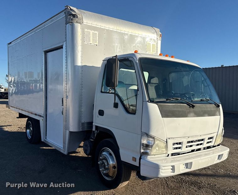 image for item EG1978 2007 Isuzu NQR box truck