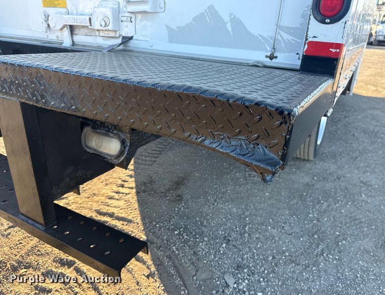 image for item EG1978 2007 Isuzu NQR box truck