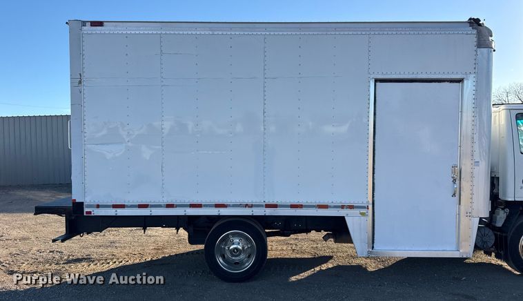 image for item EG1978 2007 Isuzu NQR box truck