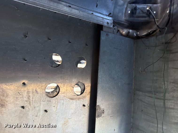 image for item EG1978 2007 Isuzu NQR box truck