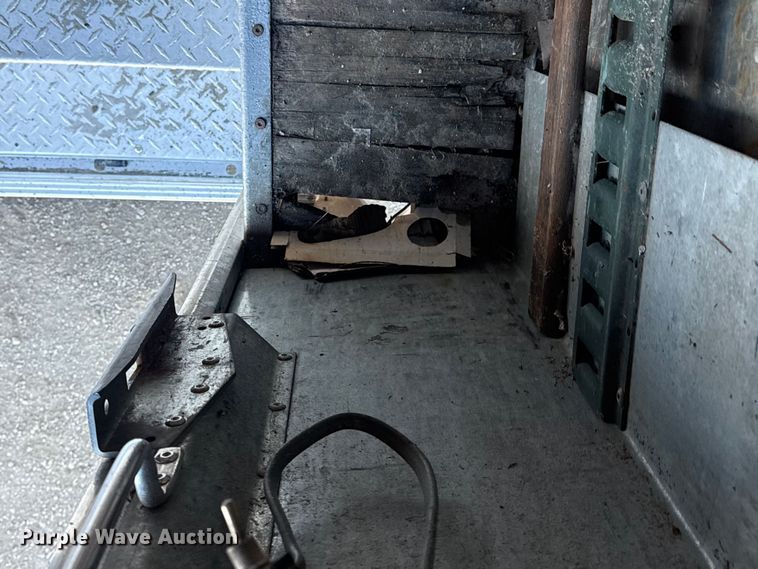 image for item EG1978 2007 Isuzu NQR box truck