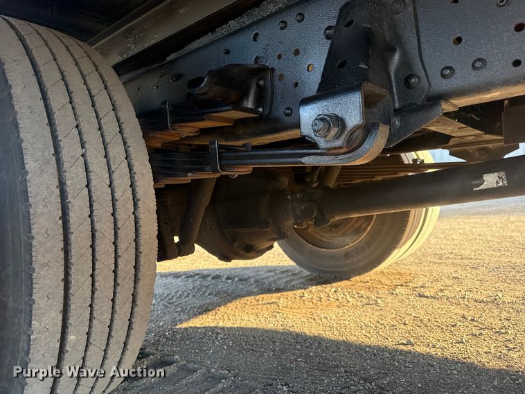 image for item EG1978 2007 Isuzu NQR box truck