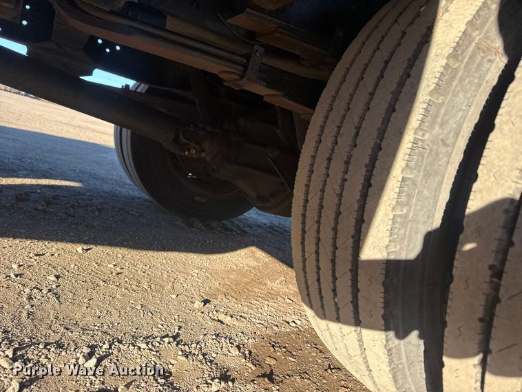 image for item EG1978 2007 Isuzu NQR box truck