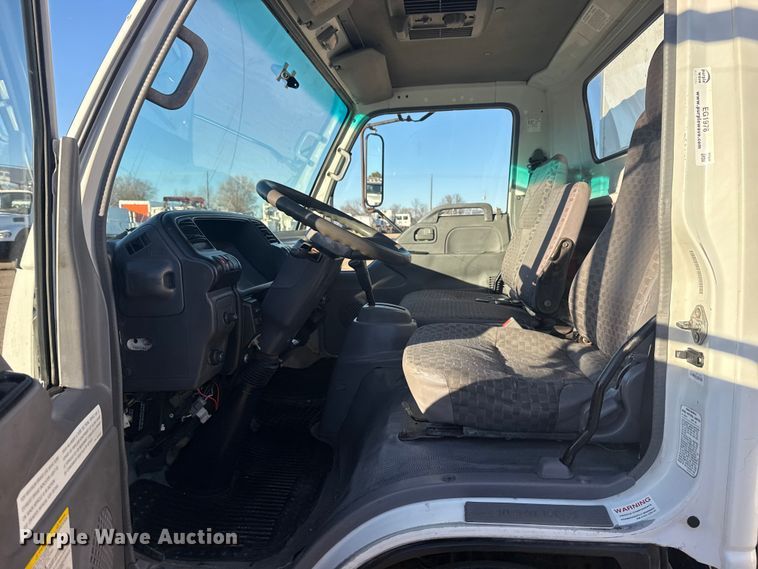 image for item EG1978 2007 Isuzu NQR box truck