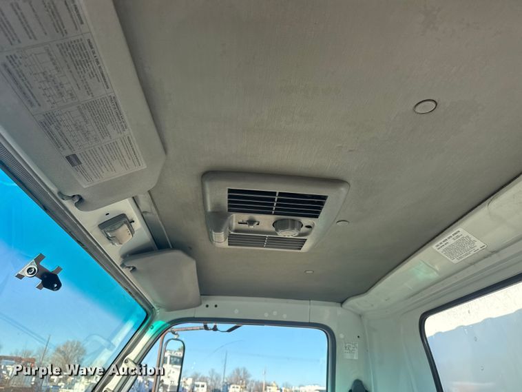 image for item EG1978 2007 Isuzu NQR box truck