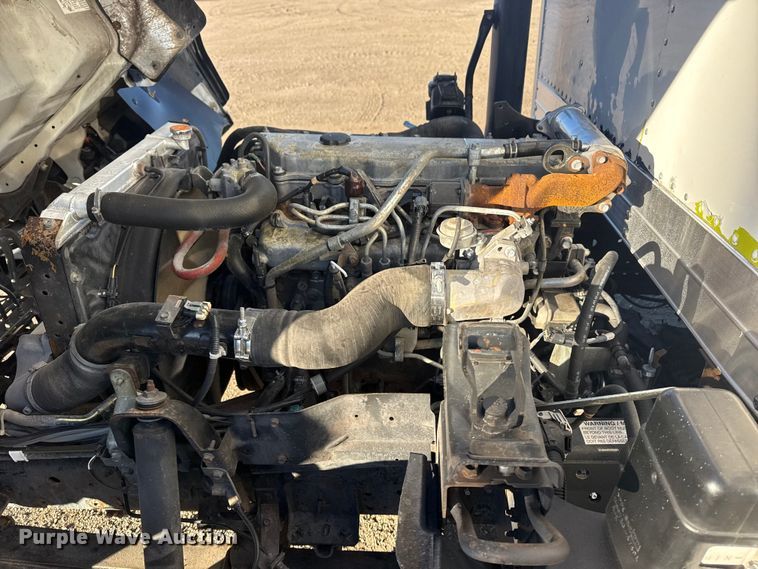 image for item EG1978 2007 Isuzu NQR box truck