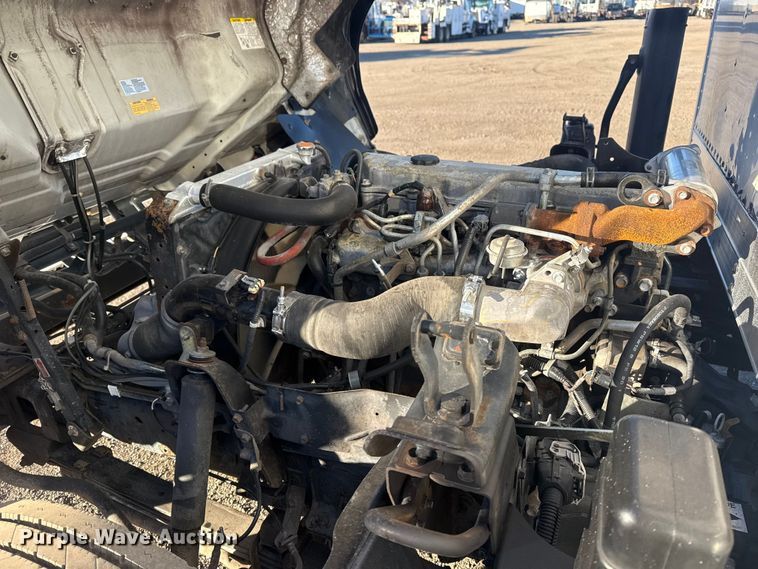 image for item EG1978 2007 Isuzu NQR box truck