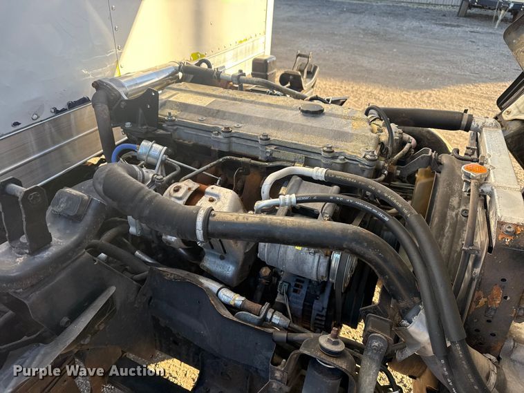 image for item EG1978 2007 Isuzu NQR box truck