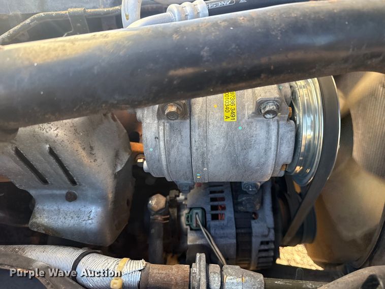 image for item EG1978 2007 Isuzu NQR box truck