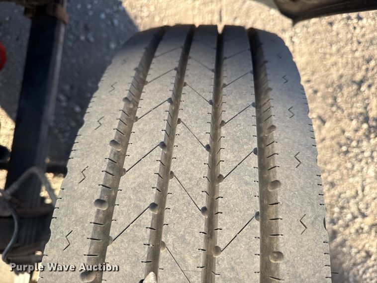 image for item EG1978 2007 Isuzu NQR box truck