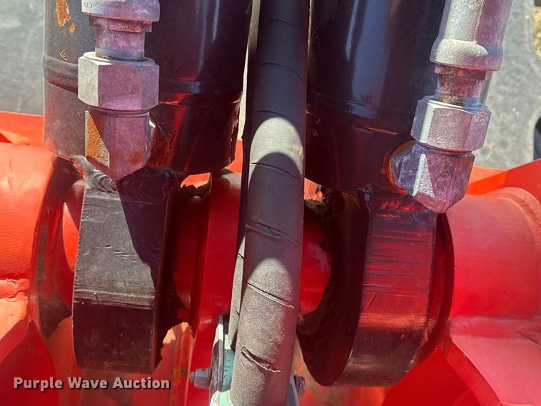 image for item EG1979 2015 Caterpillar 2384C log loader