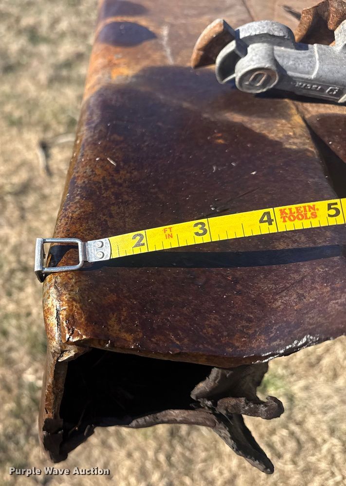 image for item EG1979 2015 Caterpillar 2384C log loader