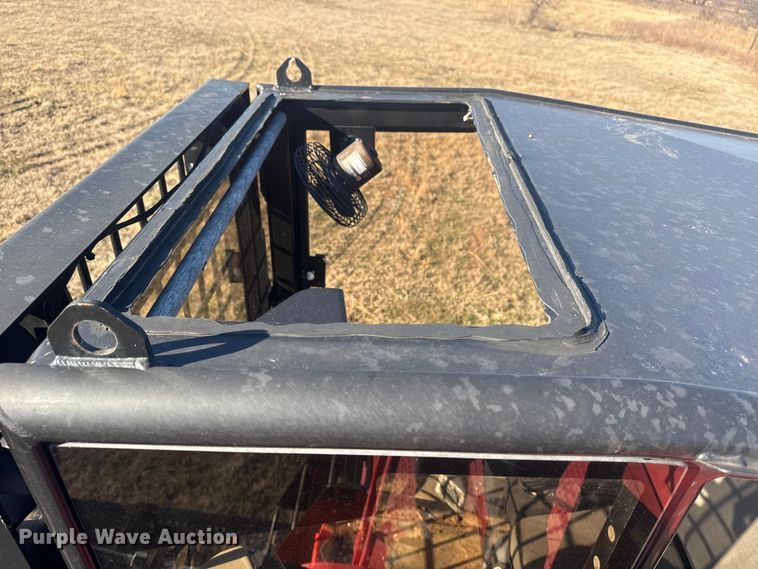 image for item EG1979 2015 Caterpillar 2384C log loader