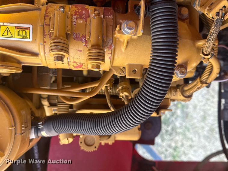 image for item EG1979 2015 Caterpillar 2384C log loader