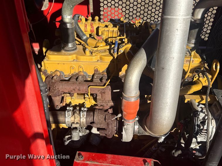 image for item EG1979 2015 Caterpillar 2384C log loader