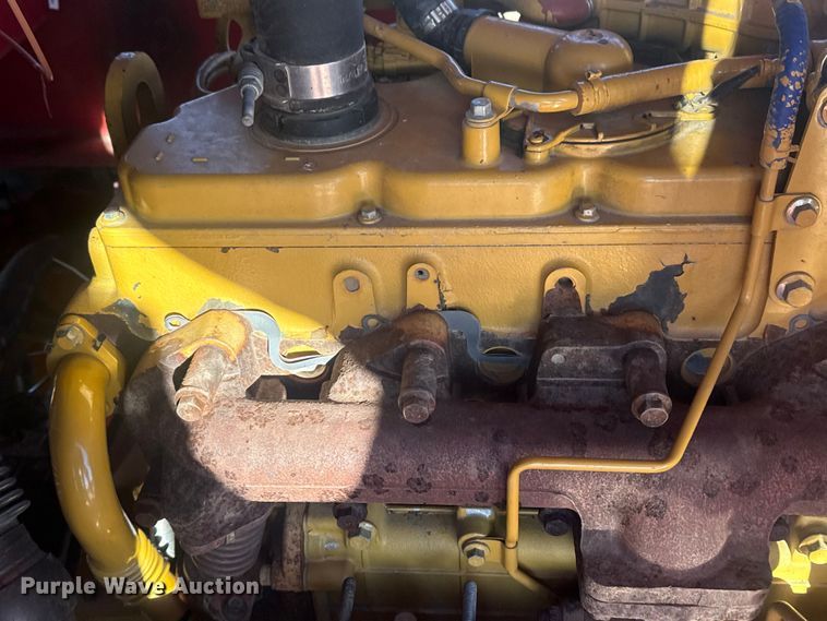 image for item EG1979 2015 Caterpillar 2384C log loader