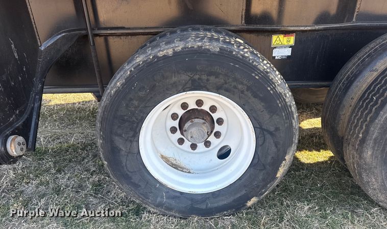 image for item EG1979 2015 Caterpillar 2384C log loader