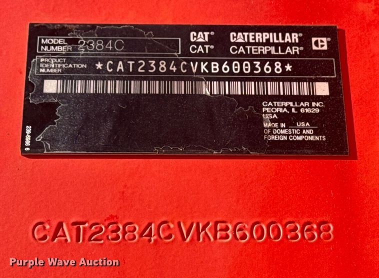 image for item EG1979 2015 Caterpillar 2384C log loader