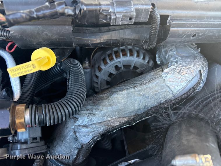 image for item EG1994 2007 Ford E450 Super Duty shuttle bus