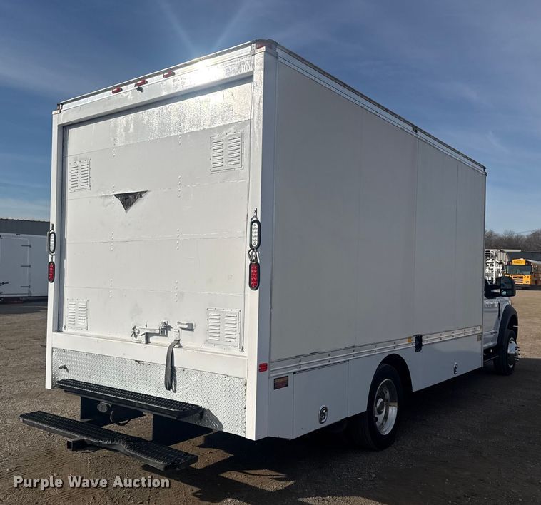 image for item EG1998 2017 Ford F550 Super Duty XL box truck