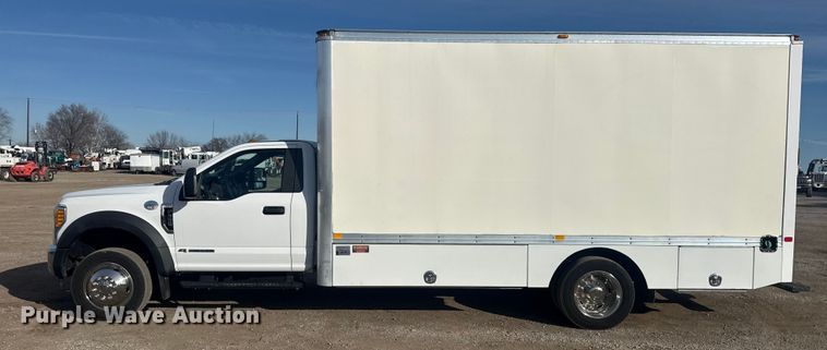 image for item EG1998 2017 Ford F550 Super Duty XL box truck