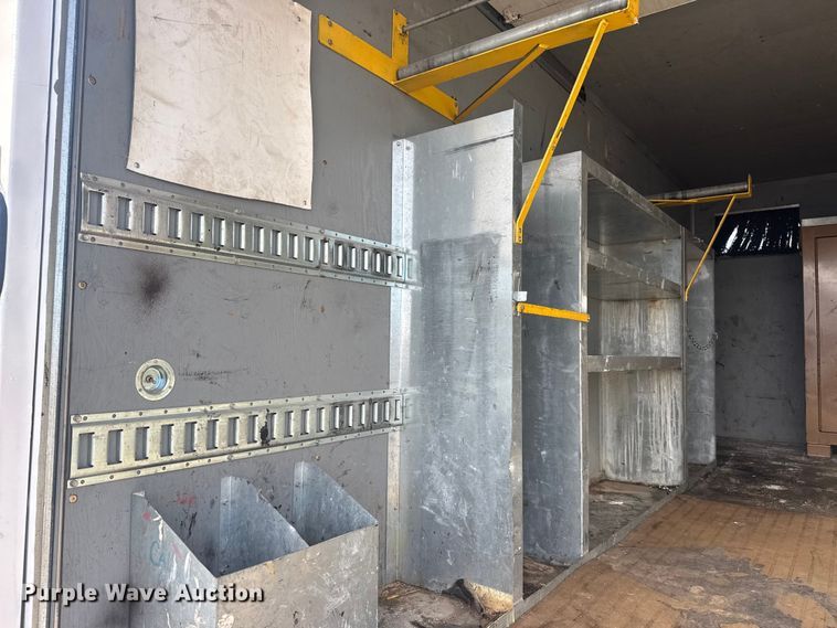 image for item EG1998 2017 Ford F550 Super Duty XL box truck