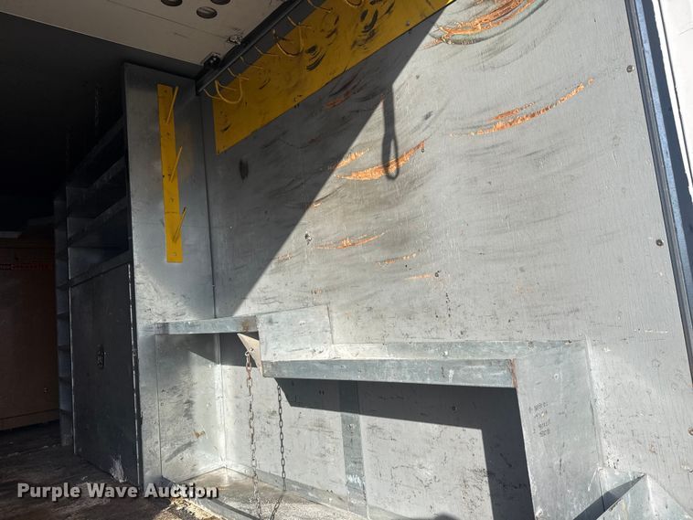 image for item EG1998 2017 Ford F550 Super Duty XL box truck