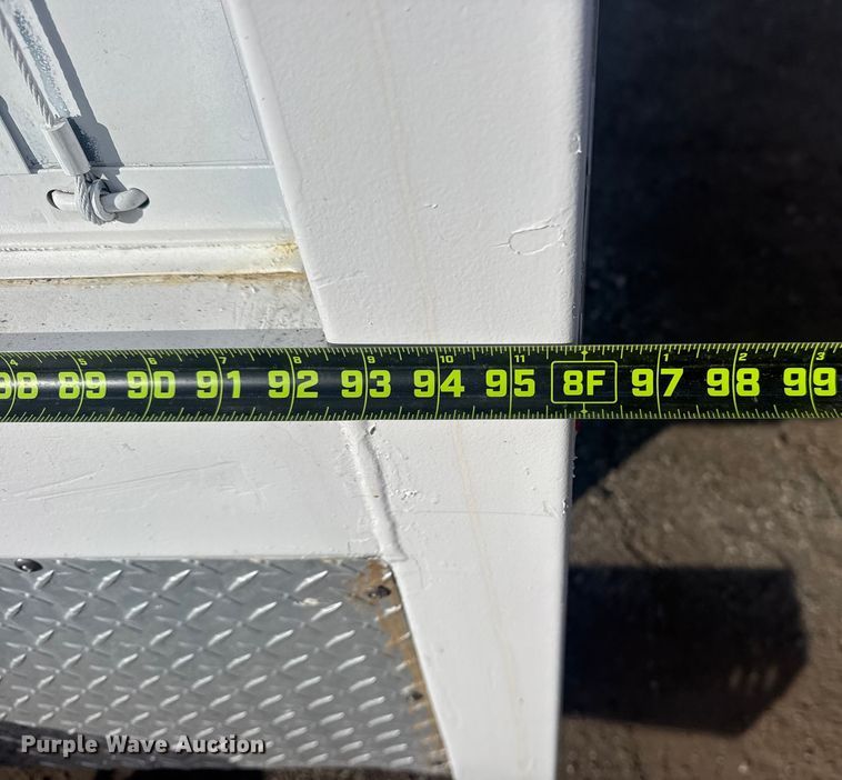 image for item EG1998 2017 Ford F550 Super Duty XL box truck