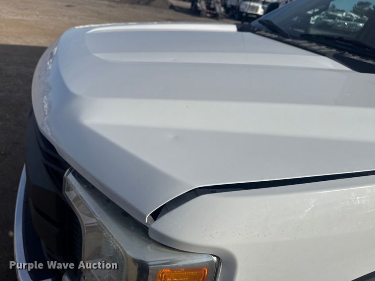 image for item EG1998 2017 Ford F550 Super Duty XL box truck