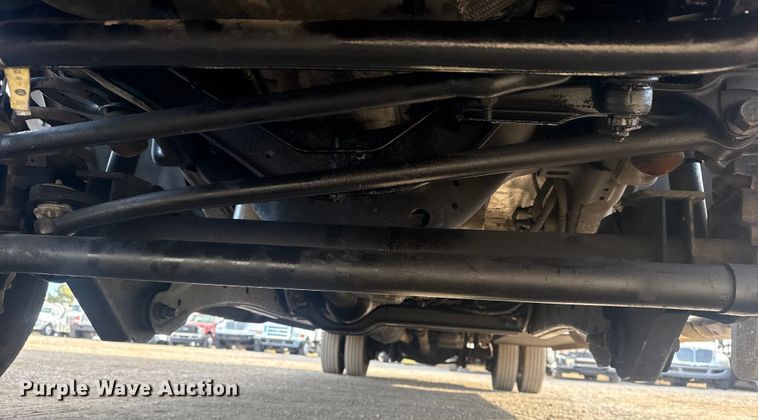 image for item EG1998 2017 Ford F550 Super Duty XL box truck