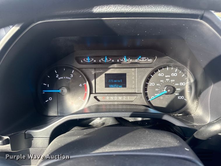 image for item EG1998 2017 Ford F550 Super Duty XL box truck