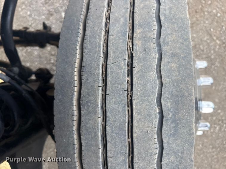 image for item EG1998 2017 Ford F550 Super Duty XL box truck