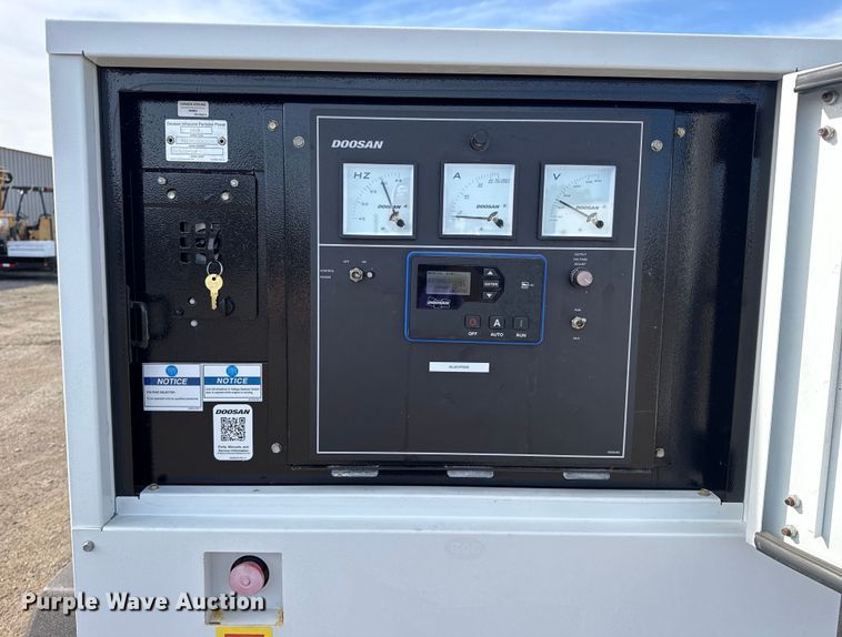 image for item EG2002 2019 Doosan Portable Power Infracore generator