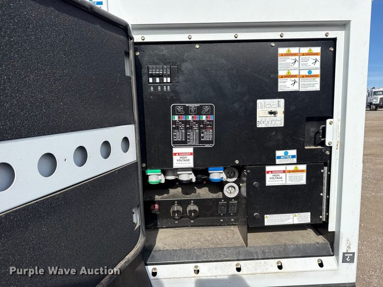 image for item EG2002 2019 Doosan Portable Power Infracore generator