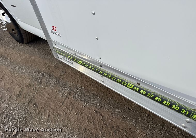 image for item EG2009 2018 Chevrolet Express box truck