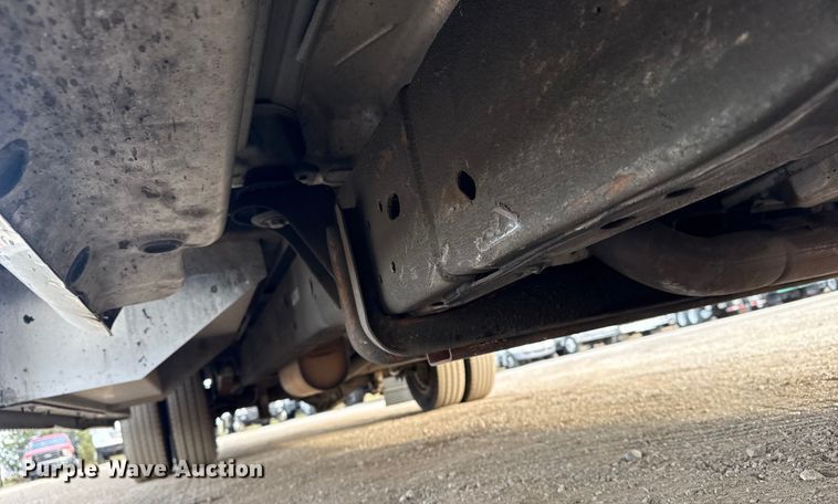 image for item EG2009 2018 Chevrolet Express box truck