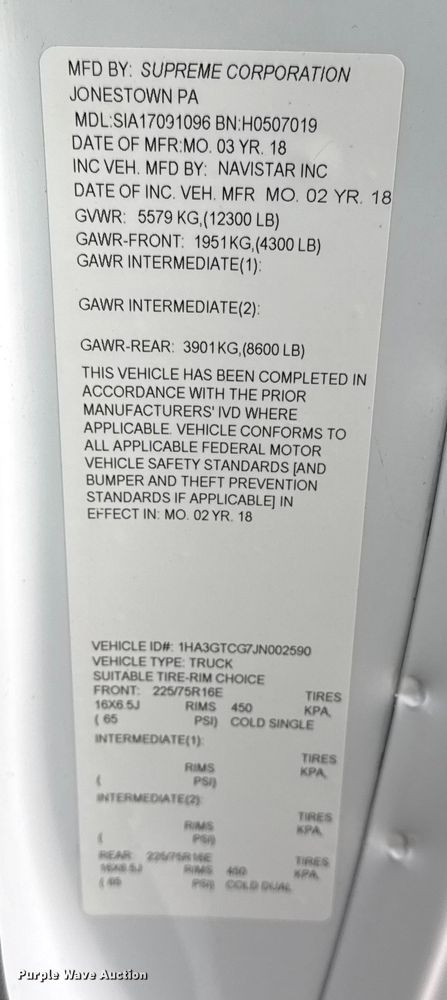 image for item EG2009 2018 Chevrolet Express box truck