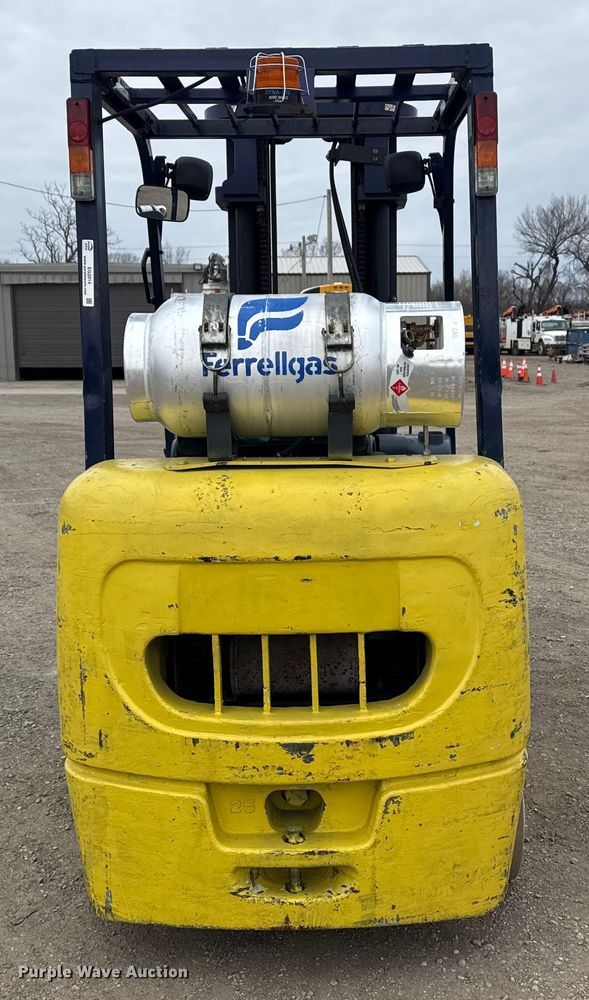 image for item EG2014 Komatsu FG25ST-12 forklift