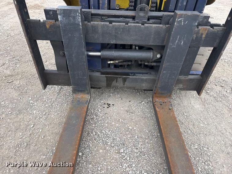 image for item EG2014 Komatsu FG25ST-12 forklift