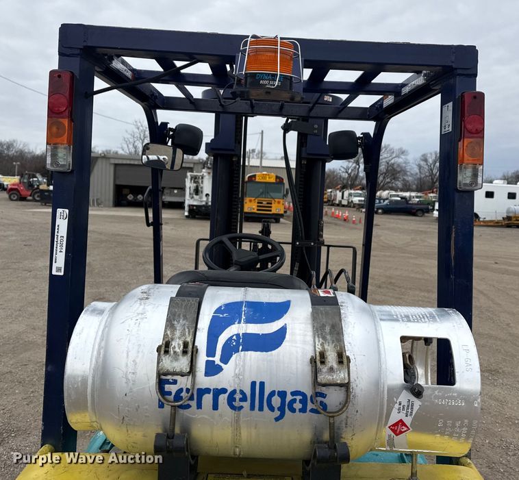 image for item EG2014 Komatsu FG25ST-12 forklift