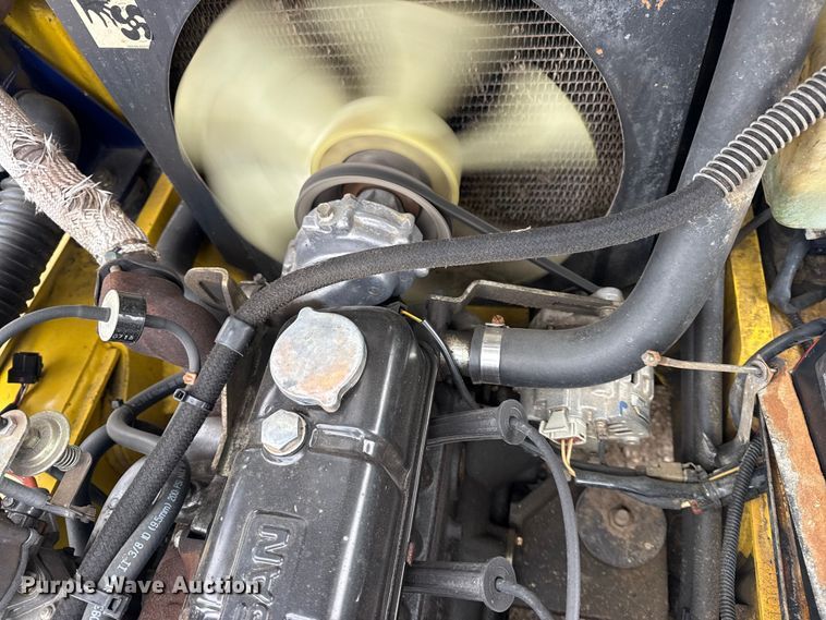 image for item EG2014 Komatsu FG25ST-12 forklift