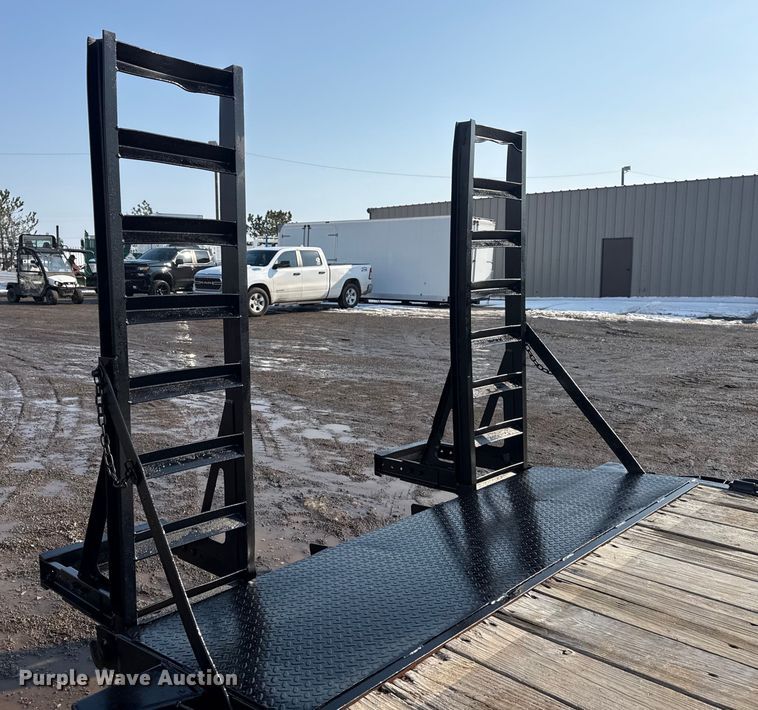 image for item EG2024 2018 Top Hat Trailers equipment trailer